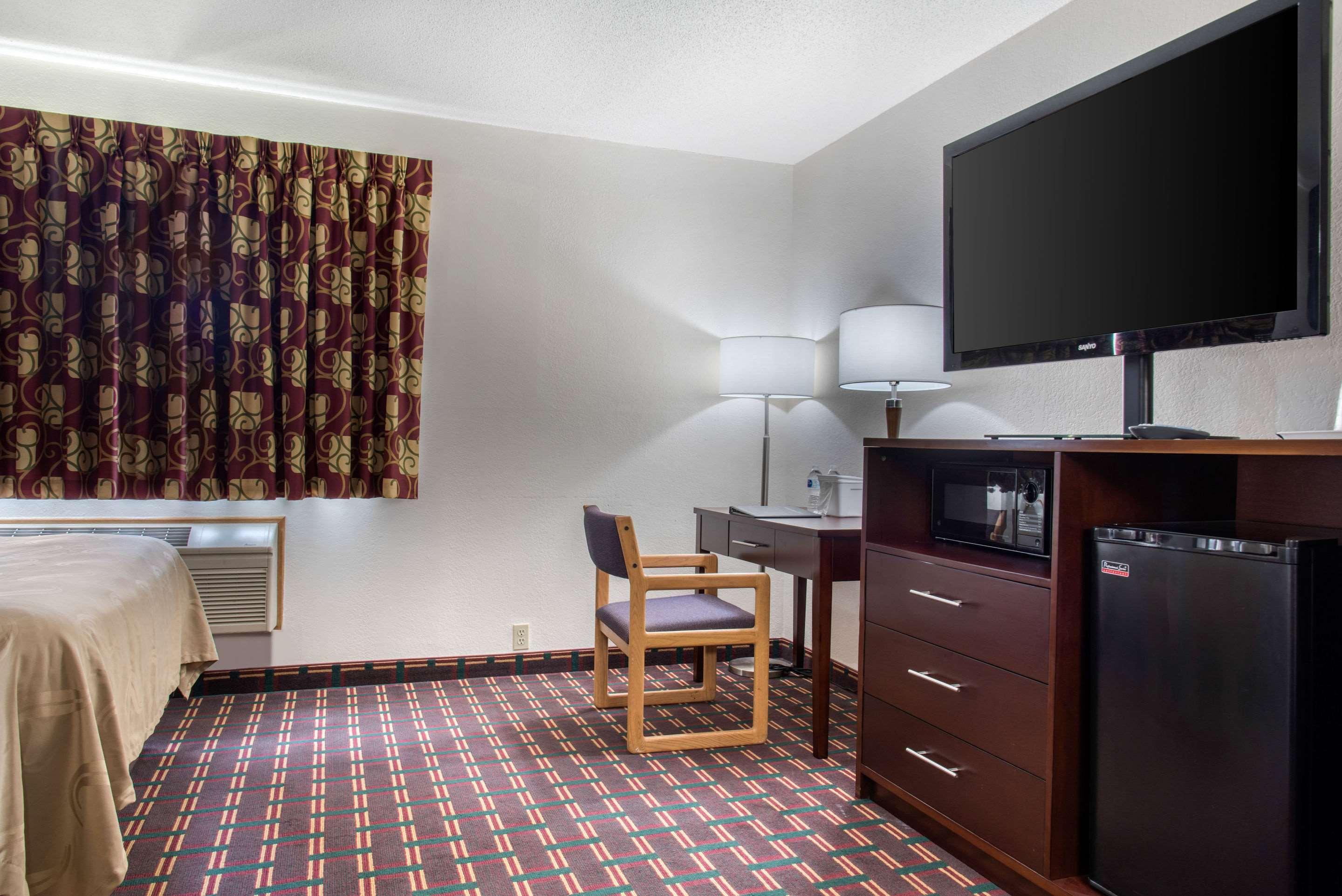 Lexington Inn And Suites New Prague Buitenkant foto
